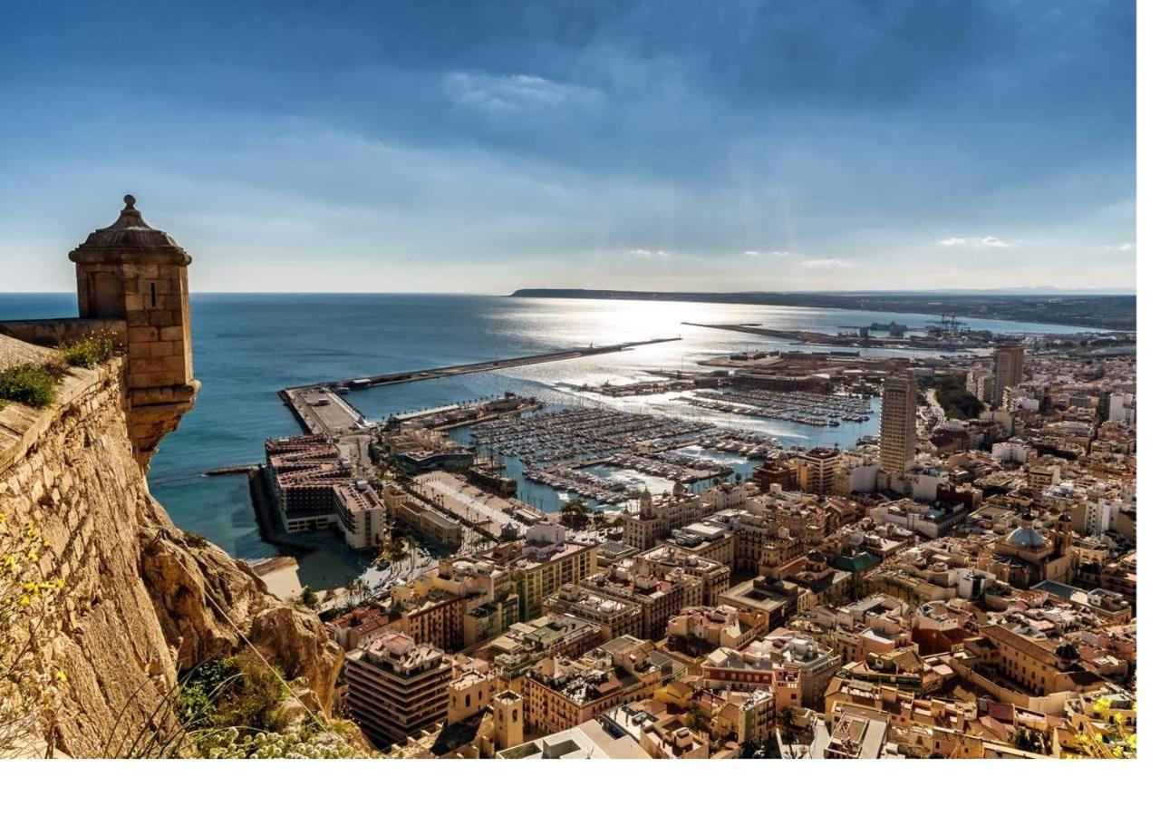Luxury New Loft City Centre & Castle, Alicante Exteriér fotografie
